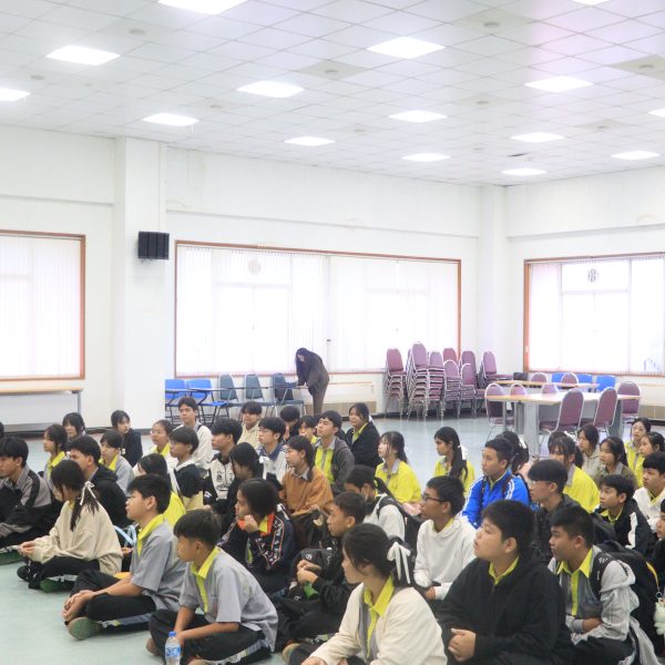 กิจกรรมทัศนาวิชาการ ปีที่ 2 สำหรับนักเรียนระดับชั้นมัธยม โรงเรียนบึงสามพันวิทยาคม จังหวัดเพชรบูรณ์